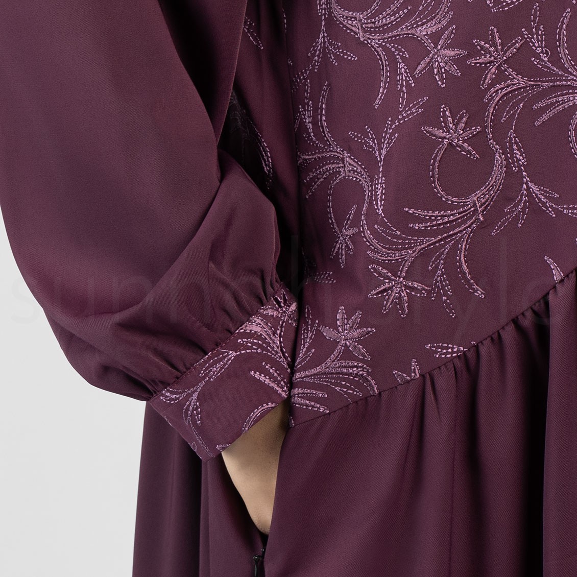 Sunnah Style Floral Umbrella Abaya Mulberry Embroidered